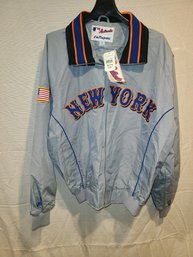 New With Tags, Amazing Vintage Authentic Majestic. Send Men's Medium New York Mets Jacket M L B Size Men's Med