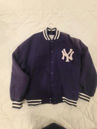 Retro New York Yankees Snapback Jacket Sized Men's Large Genuine Merchandise Majestic Athletic