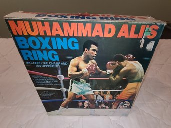 Once In A Lifetime  NEW !  1976 MEGO Muhammad Ali Boxing Ring 100 Complete W/Original Bags Vintage