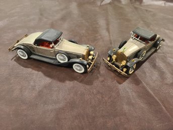 2 Vintage Rolls Royce Phantom Cars