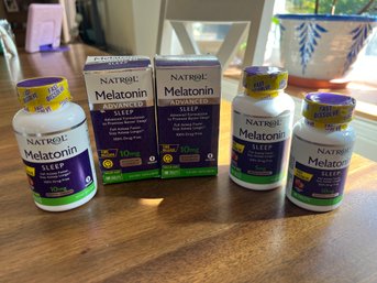 5 Natrol Melatonin (Advanced Sleep & Strawberry Fast Dissolve)