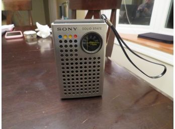 Vintage Sony AM  Hand-held Radio Model TR-4100 Working