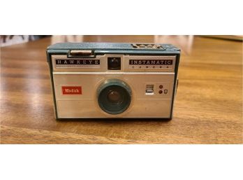 Vintage Adorable Green Kodak Hawkeye Instamatic F Camera