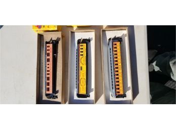 3 Roundhouse Products Model Train Modern Old Time Kits Wrinkling Brothers Circus Train Cars