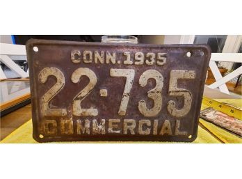 Antique  1935 Connecticut Commercial Commercial License Plate #22 - 735