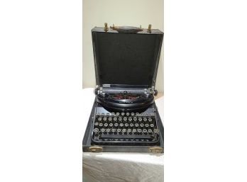 Early 1900s Antique Monarch Briefcase Style Typewriter Excellent Condition