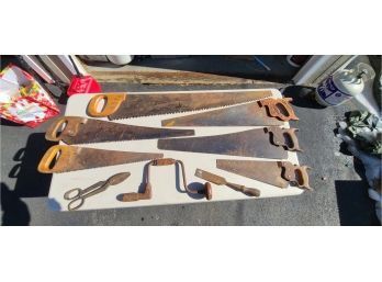 6 Antique And Vintage Saws And Tools Varying Lengths