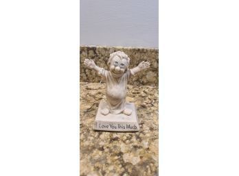 Vintage 1968's W & R Berries 'I LOVE YOU THIS MUCH' 6' Statue Figure Figurine
