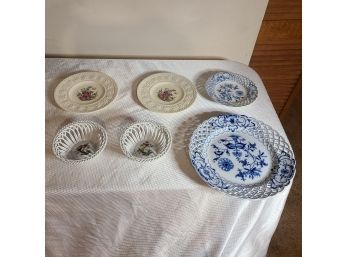 2 Wedgewood  2 Herrand And 2 Other Antique Dishes And Plates 3' To 8 '