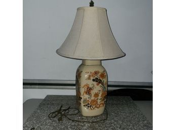 Antique Ceramic Vase Style Hand-painted Off White Floral Design Lamp Very Interesting
