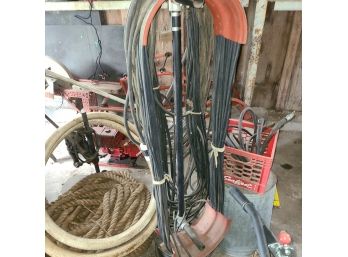 HEAVY DUTY LOT OF INDUSTRIAL EXTENSION CORDS.