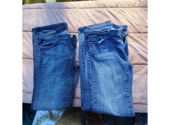 2 PAIRS OF SEVEN 7 JEANS GENTLY USED SIZE 31