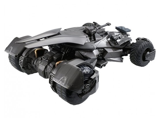 WIfi Remote Controlled ULTIMATE JUSTICE LEAGUE BATMOBILE  COLLECTIBLE 1:10 Over $500.New