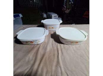 CORNINGWARE LIDDED COOKWARE 2  SMALL And 1 LARGE