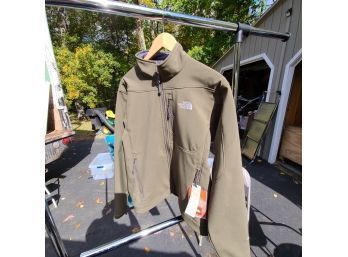 New !! North Face Men's Apex Bionic Jacket New Tope Green Medium