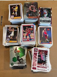 Basketball Cards - Over 850 Basketball Card Lot W/ LeBron James, Stephen Curry, Embiid, Tatum  (JA)