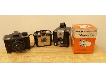 Lot Of 3 Vintage Cameras And Slide Viewer