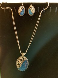 Silver & Blue Tone Dangle Earrings & Matching Necklace