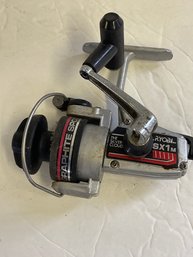 Fishing VINTAGE RYOBI SX2M THE SILVER CLOUD Spinning Reel Made In Taiwan