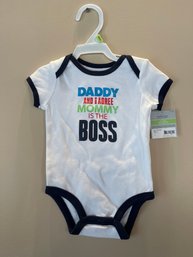 New / 3 Months - Daddy And I Agree Mommy Is The Boss Onesie