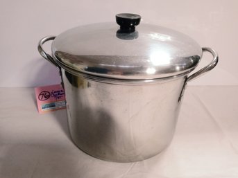 Large Cooking Pot Marked Indonesia With Cover
