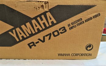 Vtg Yamaha AV Receiver R-V703 Ampli - Tuner Audio - Video Stereo In Original Box