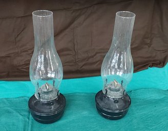 2 Kerosene Lamps With Glass Shade