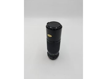 Canon FD 100-200mm 1: 5.6 Camera Lens
