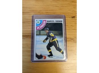 1978-79 Marcel Dionne Topps Hockey Card - Los Angeles Kings