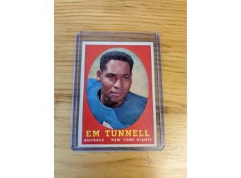 1958 Em (Emlen) Tunnel Topps Football Card - New York Giants