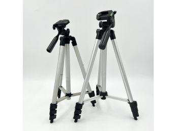 Pair Of 50' Telescoping Tripods With Built-In Levels