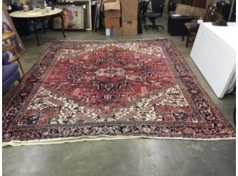Hand Knotted Persian Heriz Rug  156'x120'.  #4189