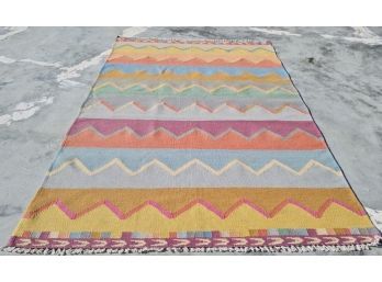 Hand Knotted Kilm Rug 72'x48'. #4591.