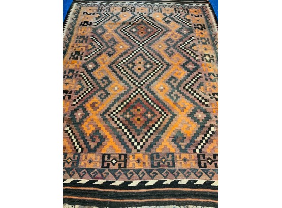 Hand Knotted Kilm Rug 108'x75'.  #4529