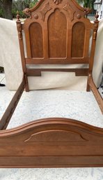 Victorian Walnut Full Size Bed