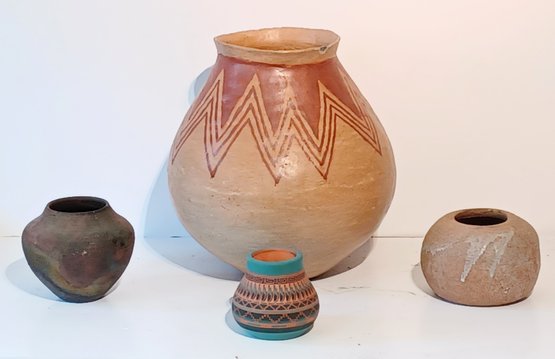 Assorted (4) Antique And Vintage Artist Signed Unglazed Ceramic Vessels Vases Navajo Geometric Pottery
