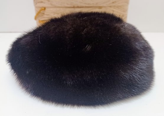 Vincent & Bill Custom Made New York Vintage Women's Winter Real Fur Hat Beret