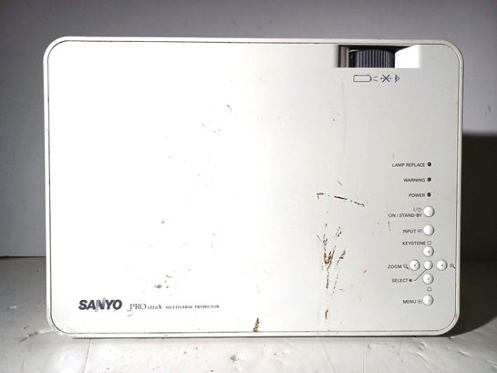 Sanyo PROxtraX Multiverse Projector Working Condition Model PLC-XW55