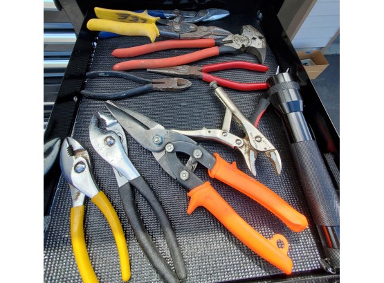 Lot Of Pliers And Nippers