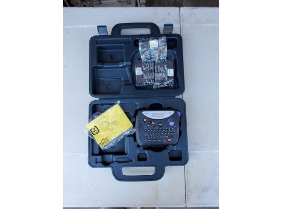 P-touch 1170 Label Printer With Extra Tape And Carrying Case