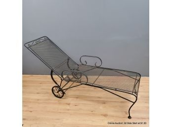 Metal Outdoor Chaise