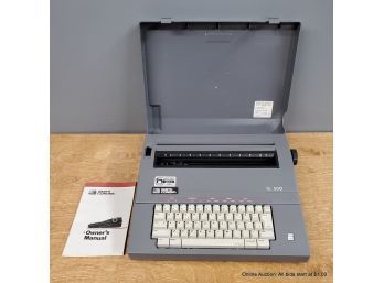 Smith Corona SL500 Electric Typewriter With Accessories