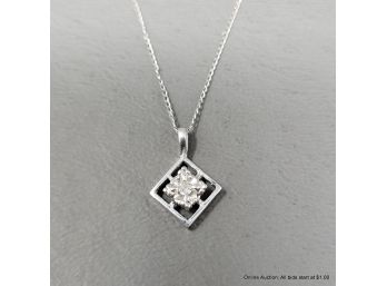 14K White Gold And Diamond Pendant Necklace  1.3 Gram