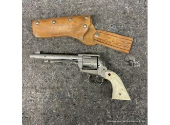 Nichols Stallion 45 Cap Gun In Leather Holster