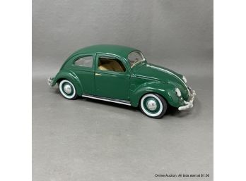 Volkswagen 1951 Export Sedan Beetle Bug 1/18 Scale Metal And Plastic Replica Model In Green