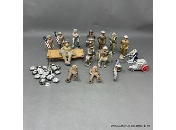 17 Barclay Manoil Antique WWI Metal Toy Figurines Including Extra Hats, Cot Cannon