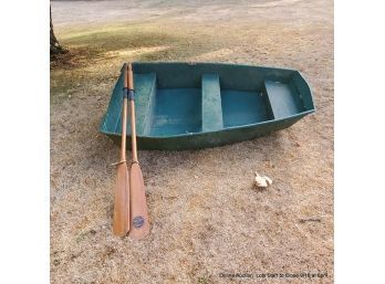 6' Fiberglass Dinghy With Two 'smokers' 65' Oars