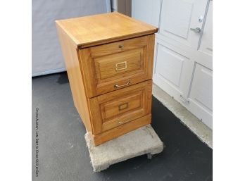 Oak Filing Cabinet With Two Drawers And Key