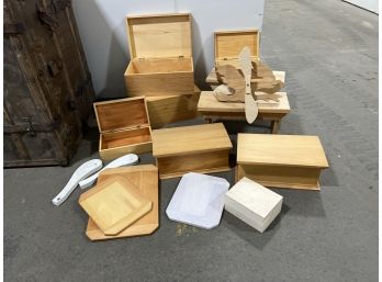 Lot Of Wooden Items, Boxes Ect. 18 Pieces