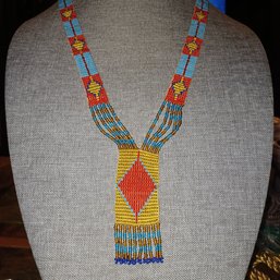 Vintage Native American Glass Beaded Necklace